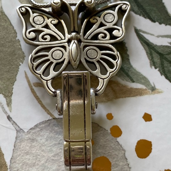 Brighton necklace tag holder - Picture 5 of 5